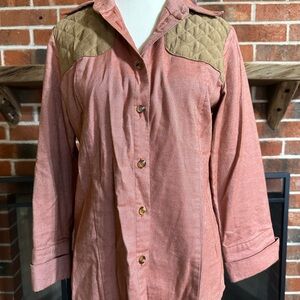 Tyler Boe blush button up